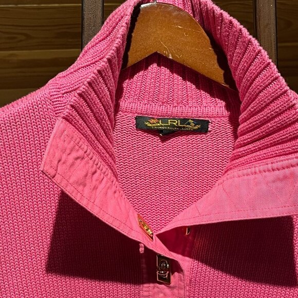 Lauren Ralph Lauren Collared Pink Knit Sweater with Gold Clasp Closure NWOT - Picture 4 of 13